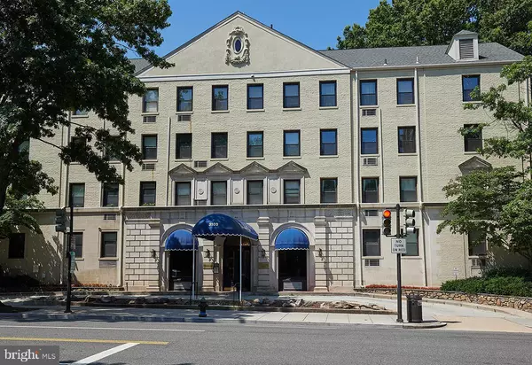 Washington, DC 20008,3100 CONNECTICUT AVE NW #302