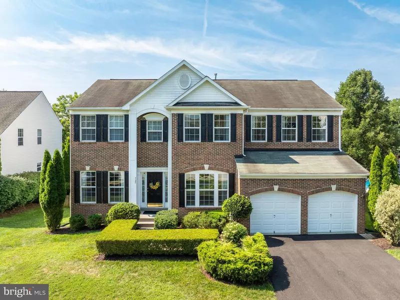 929 TOWERING OAK CT, Purcellville, VA 20132