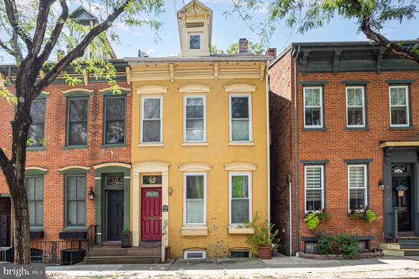 120 S NEWBERRY ST, York, PA 17401