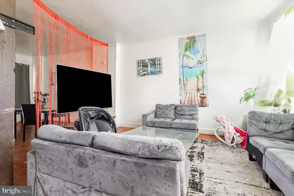 York, PA 17401,120 S NEWBERRY ST