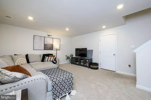 Mount Holly, NJ 08060,7 FOUNDRY BLVD