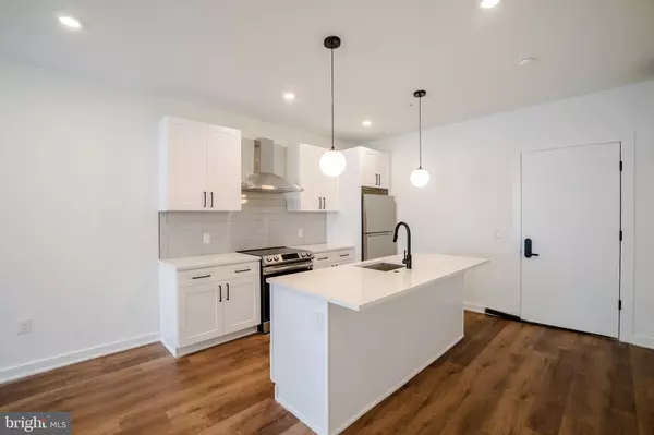 Philadelphia, PA 19144,5904 GERMANTOWN AVE #503