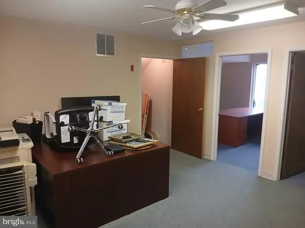 Blackwood, NJ 08012,900 ROUTE 168