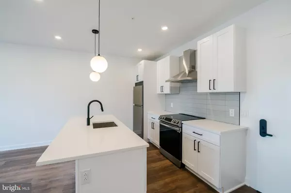 Philadelphia, PA 19144,5904 GERMANTOWN AVE #502