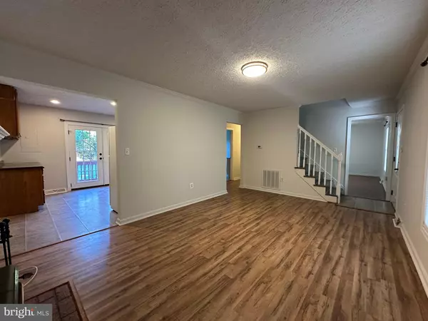 Ruther Glen, VA 22546,12235 PINYON LN