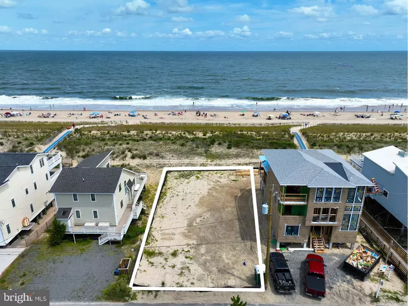 1104 S OCEAN DR, South Bethany, DE 19930