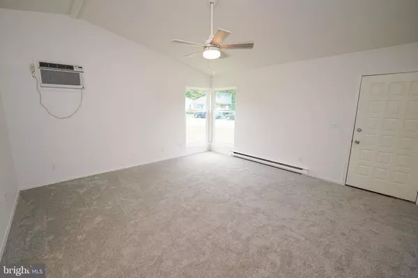 Salisbury, MD 21804,915 GREEN MOR AVE