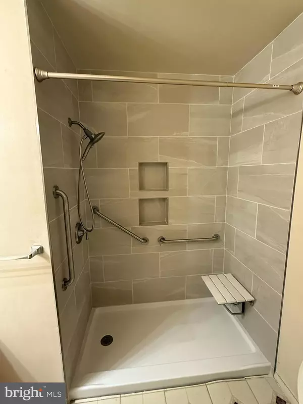 Frederick, MD 21703,5842 HOLLY HOCK PL