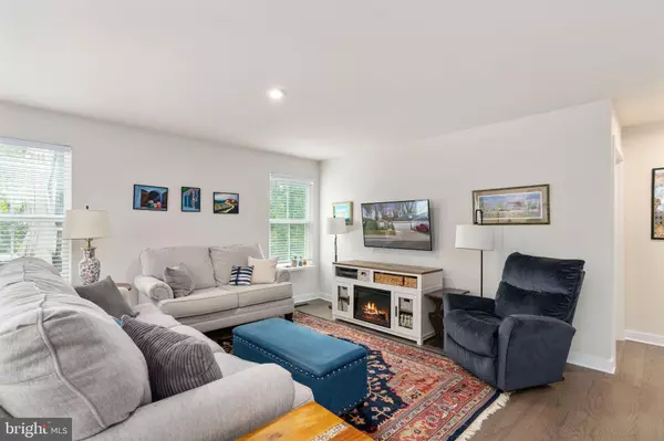 Spotsylvania, VA 22551,8817 MARLOW DR