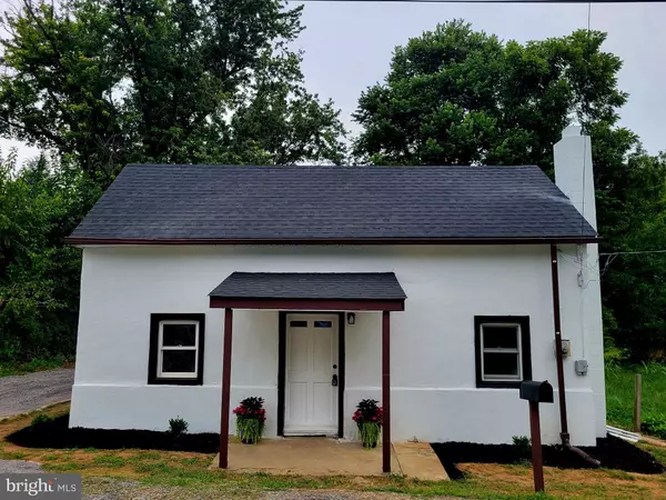 18008 DAVIS LN, Boonsboro, MD 21713