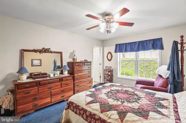 York, PA 17408,2873 GOLDEN VILLAS