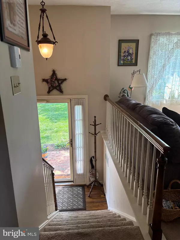Ephrata, PA 17522,710 LONGVIEW DR