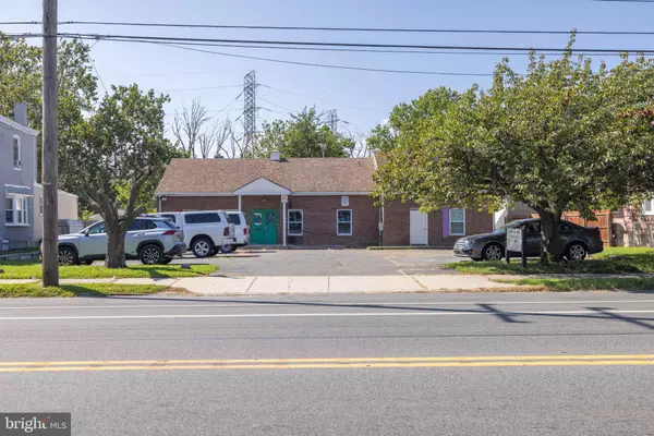 4242 POST RD, Marcus Hook, PA 19061