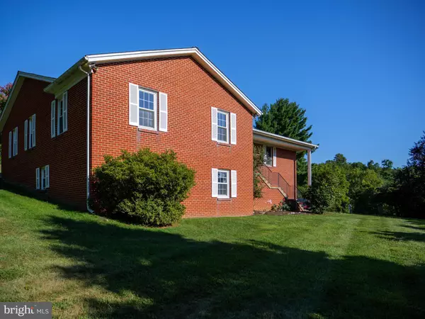 Paeonian Springs, VA 20129,17152 BRIDGE VIEW CT