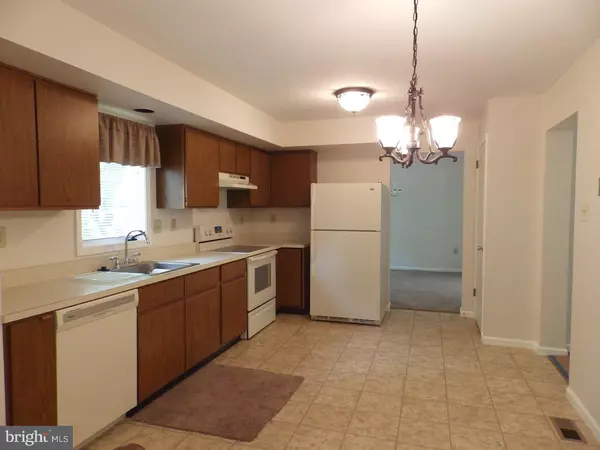 Chalfont, PA 18914,211 GREEN VALLEY WAY