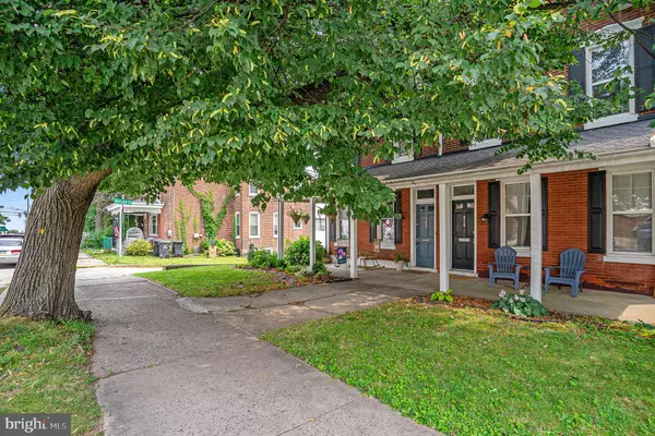 Phoenixville, PA 19460,422 W HIGH ST