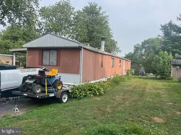 36 ASPEN LN, Carlisle, PA 17015
