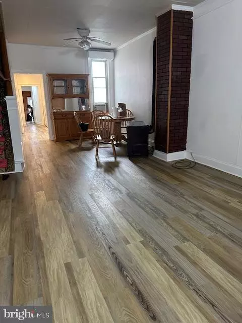 York, PA 17401,932 W COLLEGE AVE