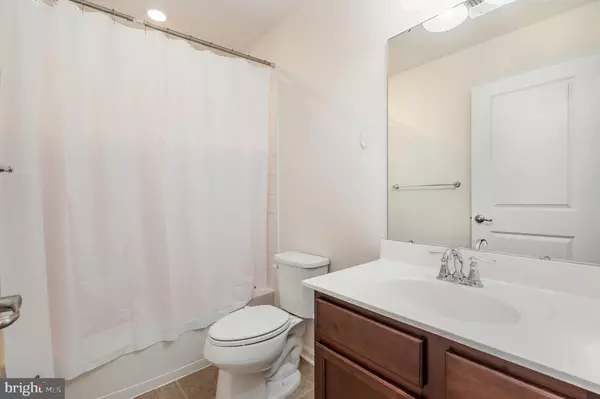 Spotsylvania, VA 22553,8639 ROSECRANS LN