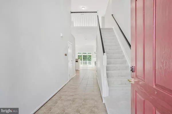 Columbia, MD 21045,8736 ENDLESS OCEAN WAY #24