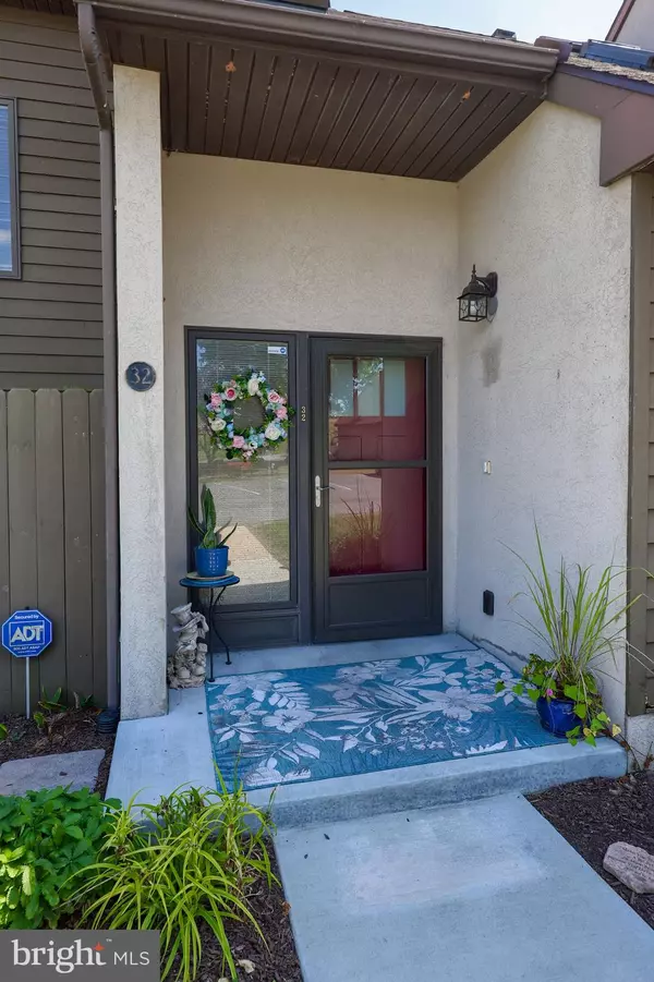 Denver, PA 17517,32 HAWK VALLEY LN