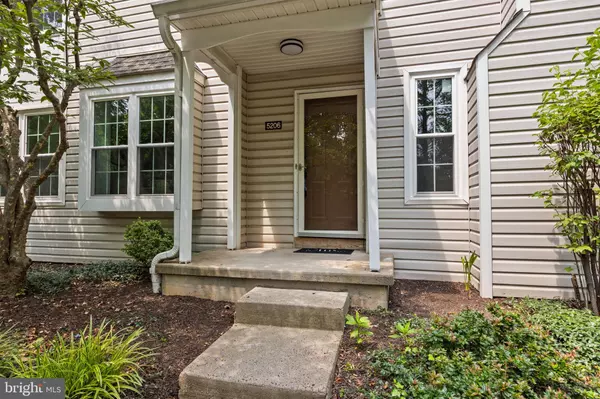 Yardley, PA 19067,5206 SPRUCE MILL DR #406