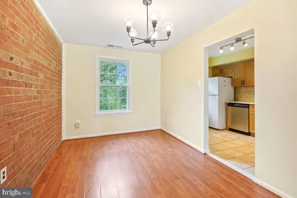 Gaithersburg, MD 20878,706 QUINCE ORCHARD BLVD #101