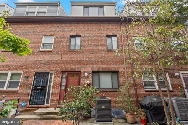 Philadelphia, PA 19147,Address not disclosed