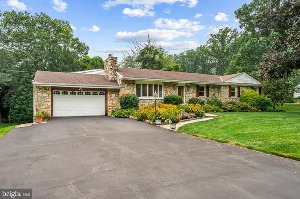 Villanova, PA 19085,168 WOODSTOCK ROAD