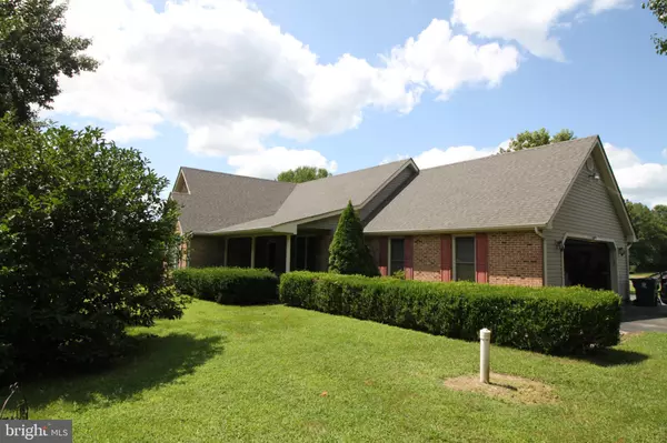 Clayton, DE 19938,1589 HOLLETTS CORNER RD