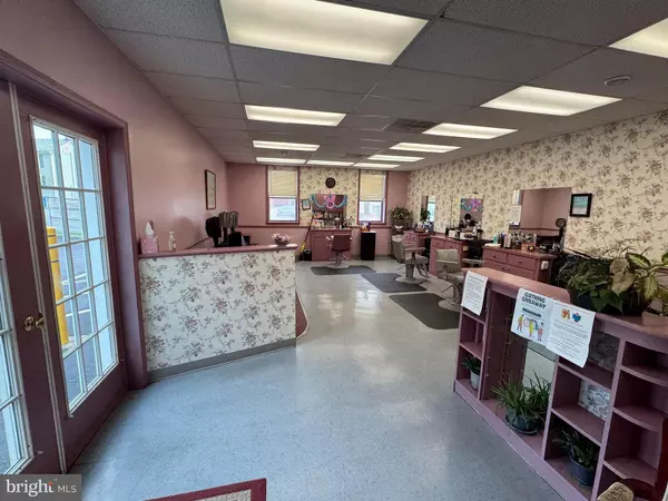 Berryville, VA 22611,100 N BUCKMARSH ST