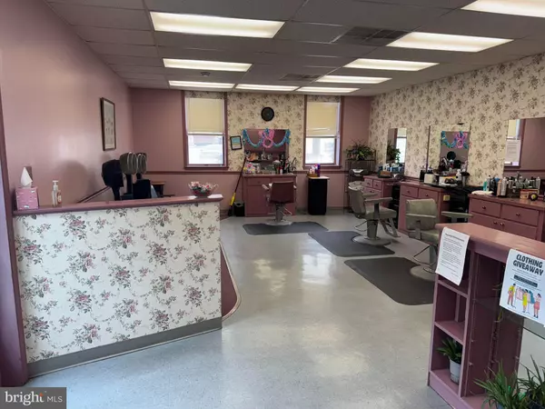 Berryville, VA 22611,100 N BUCKMARSH ST