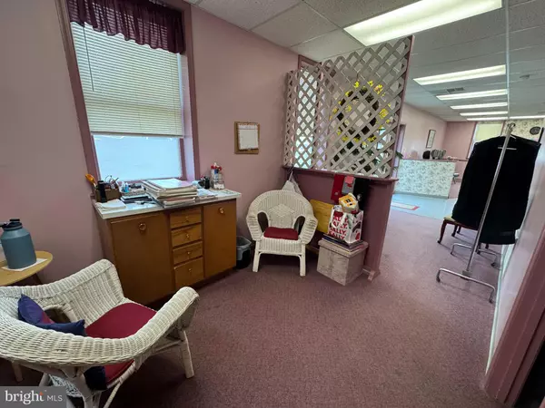Berryville, VA 22611,100 N BUCKMARSH ST