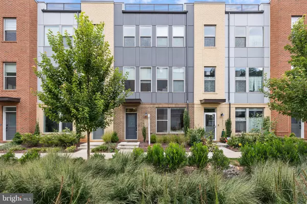 5056 OAKMOORE DR, North Bethesda, MD 20852