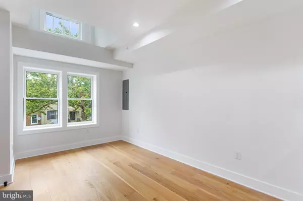 Washington, DC 20002,1107 QUEEN ST NE #4