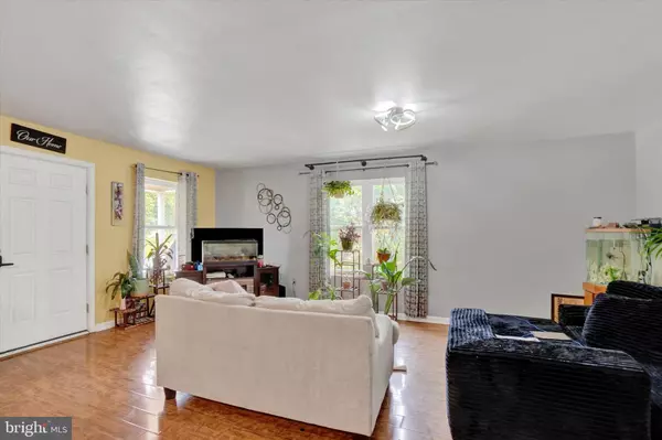 Windsor, PA 17366,101 SCHOOLHOUSE LN