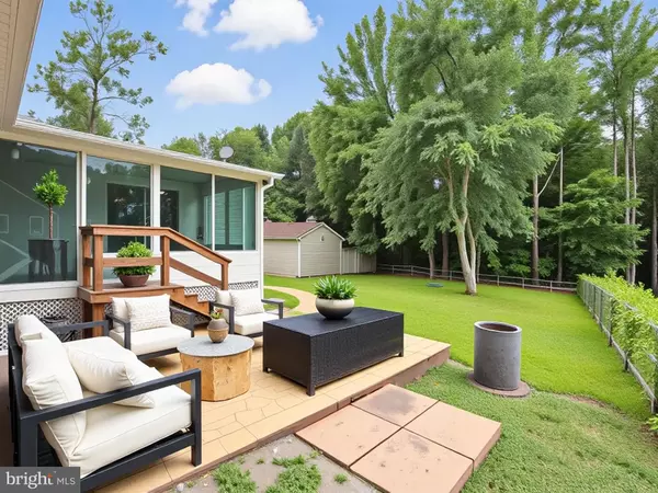 Fredericksburg, VA 22406,586 HOLLY CORNER RD