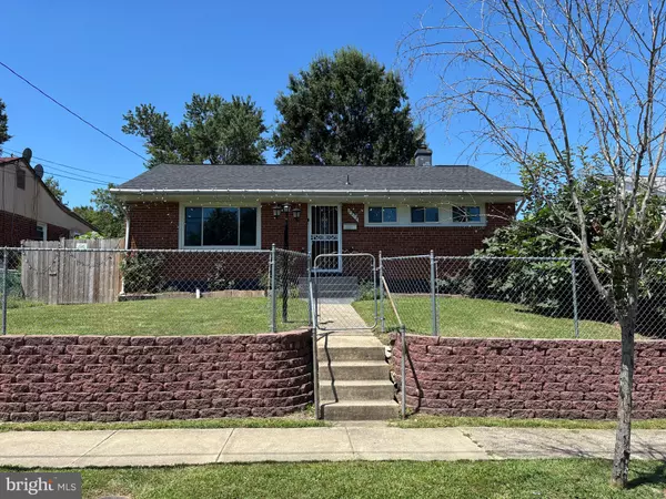 2212 CHAPMAN RD, Hyattsville, MD 20783