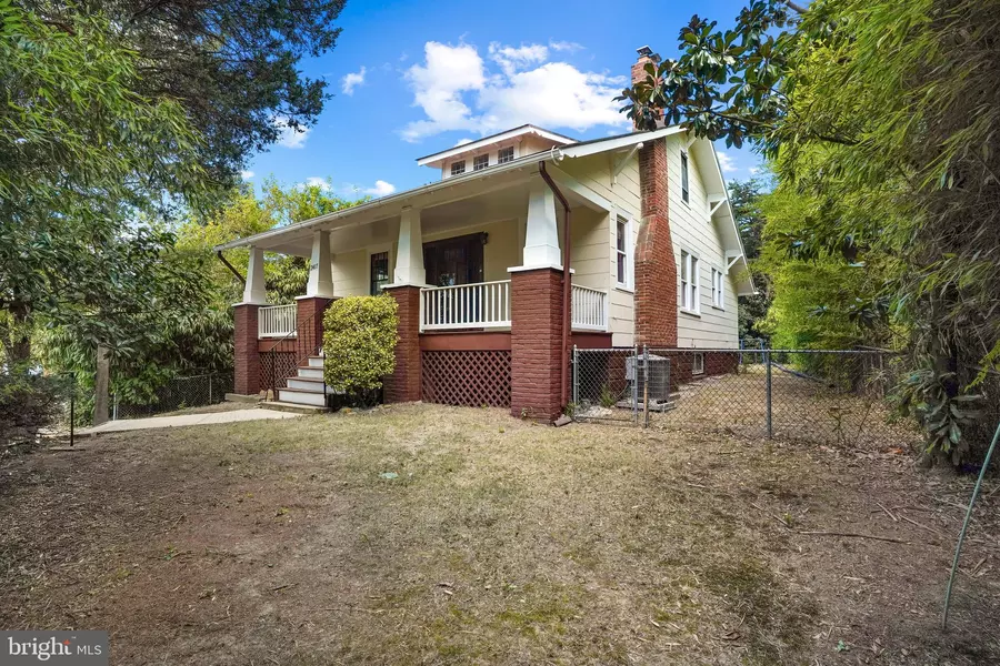 2417 WASHINGTON BLVD, Arlington, VA 22201