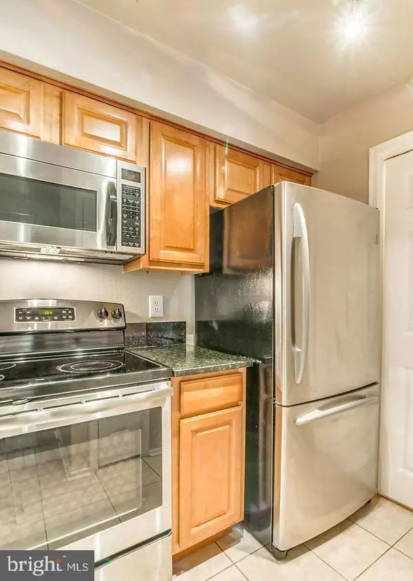 Alexandria, VA 22302,3305 WYNDHAM CIR #156