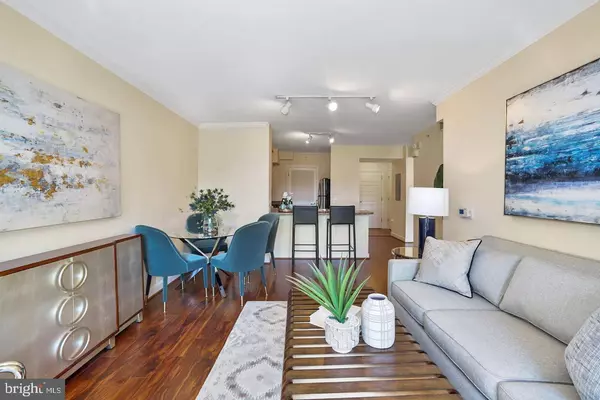 Washington, DC 20004,616 E ST NW #1102