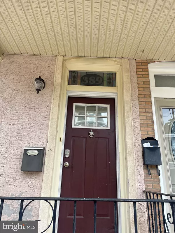 Philadelphia, PA 19128,389 CONARROE ST