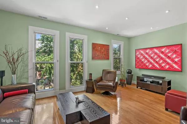 Washington, DC 20009,1332 CORCORAN ST NW #6