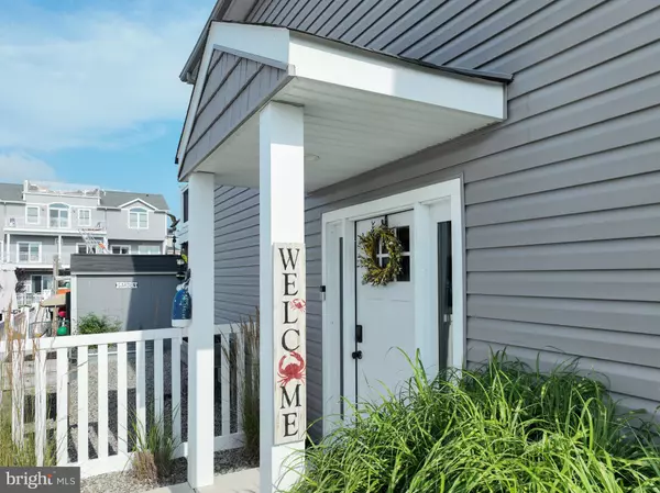 Waretown, NJ 08758,5 SANDS POINT RD