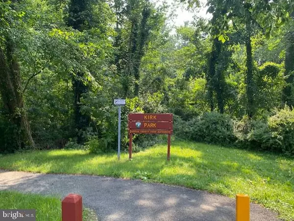 Alexandria, VA 22308,2205 COLONIAL WOODS DR