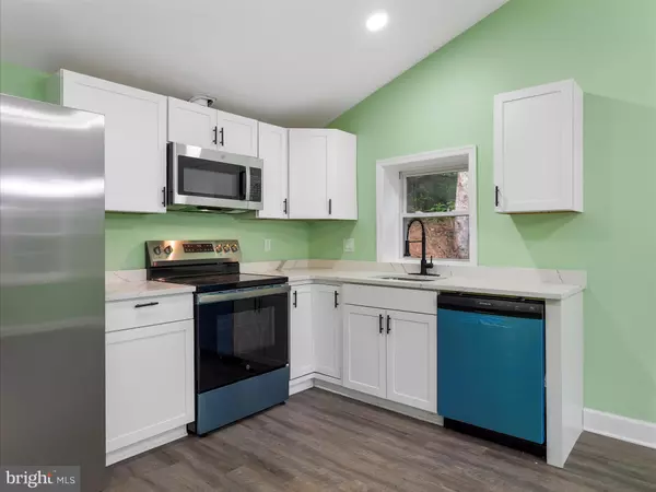 Harpers Ferry, WV 25425,1712 SHENANDOAH RIVER DR