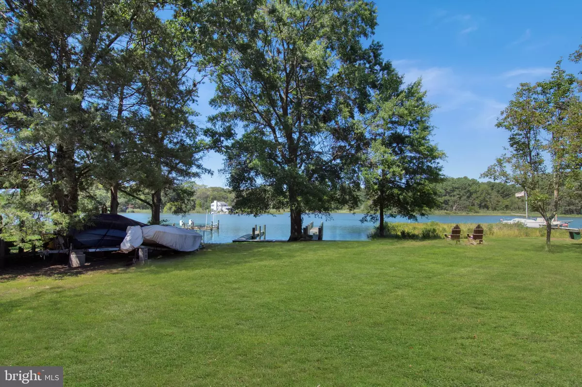 Deale, MD 20751,964 MAIN ST