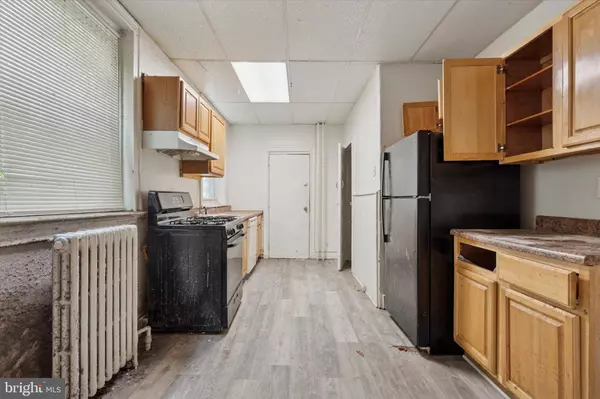 Philadelphia, PA 19139,5330 RACE ST