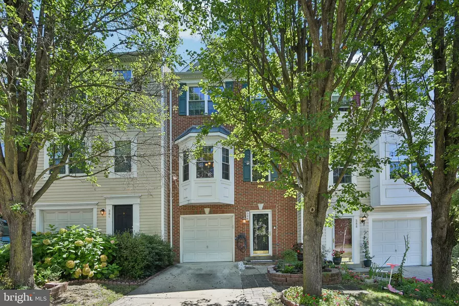 586 LILAC TER NE, Leesburg, VA 20176