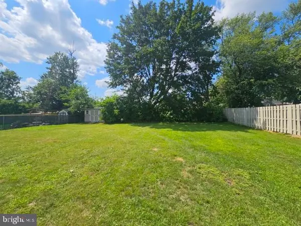 Willow Grove, PA 19090,1656 FAIRVIEW AVE
